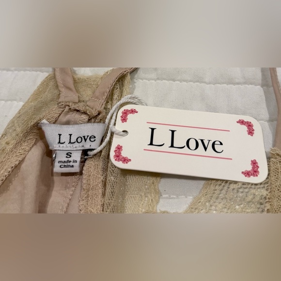 NWT L Love Tan Lace Tank Top Size Small - Picture 4 of 6